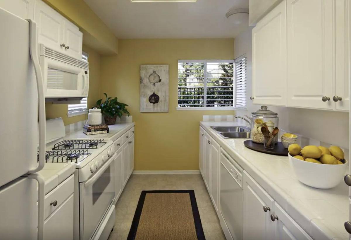 Apartment for rent at Windwood Knoll Apartment Homes, 2 Flagstone, Irvine, CA 92606