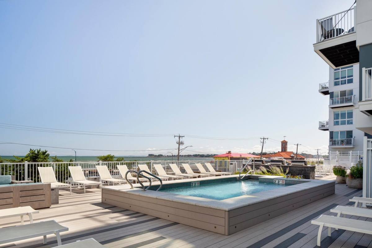 Apartment for rent at Ocean 650, 650 Ocean Ave, Revere, MA 02151