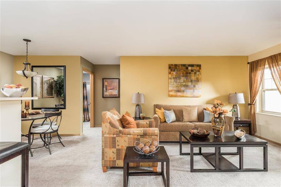 Apartment for rent at 1947 W Eagle Ridge Dr, Waukegan, IL 60087