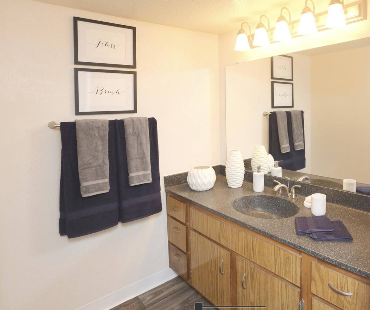 Apartment for rent at 9900 Spain Rd NE, Albuquerque, NM 87111