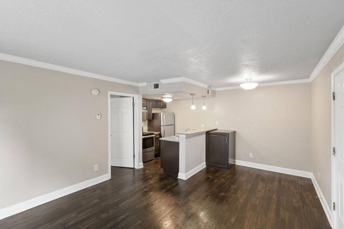 Apartment for rent at Waterford, 7879 Riverfall Dr, Dallas, TX 75230