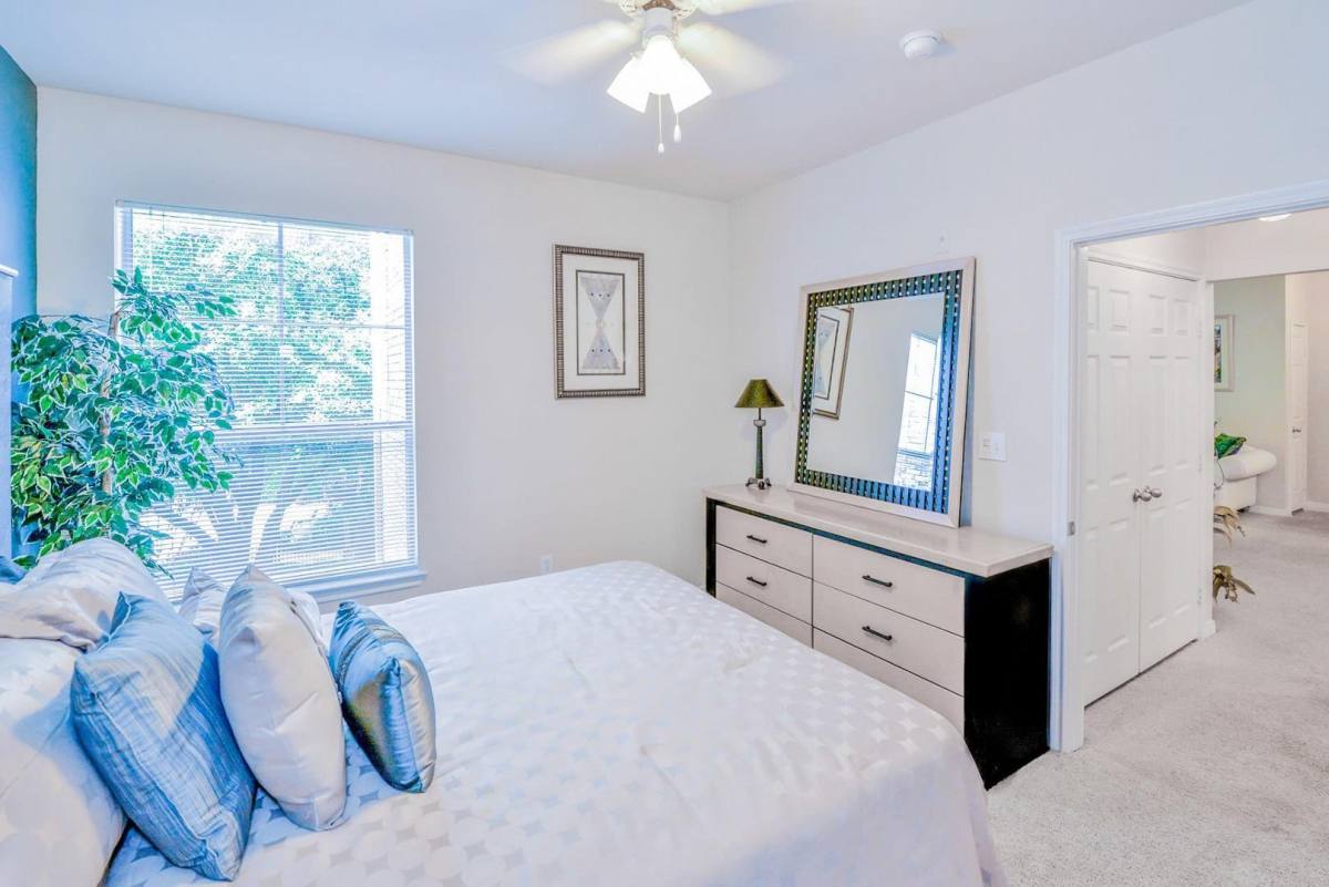 Apartment for rent at Greyson's Gate, 3621 Frankford Rd, Dallas, TX 75287