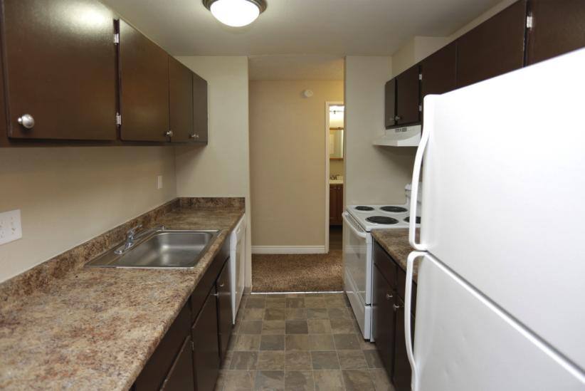 Apartment for rent at Broadmoor Springs, 420 E Cheyenne Mountain Blvd, Colorado Springs, CO 80906