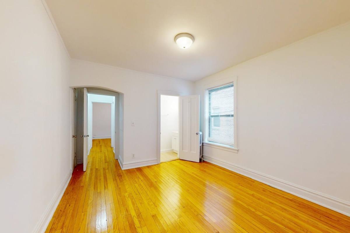 Apartment for rent at 1047 - 1059 East Hyde Park Condominiums, 1101 E Hyde Park Blvd, Chicago, IL 60615