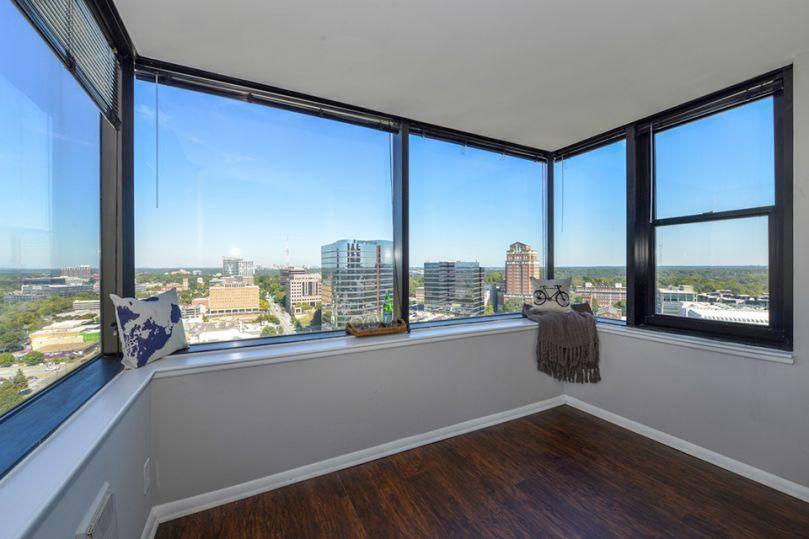 Apartment for rent at 1270 W Peachtree St NW, Atlanta, GA 30309