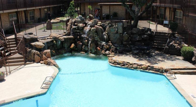 Apartment for rent at El Jardin, 3223 Lackland Rd, Fort Worth, TX 76116