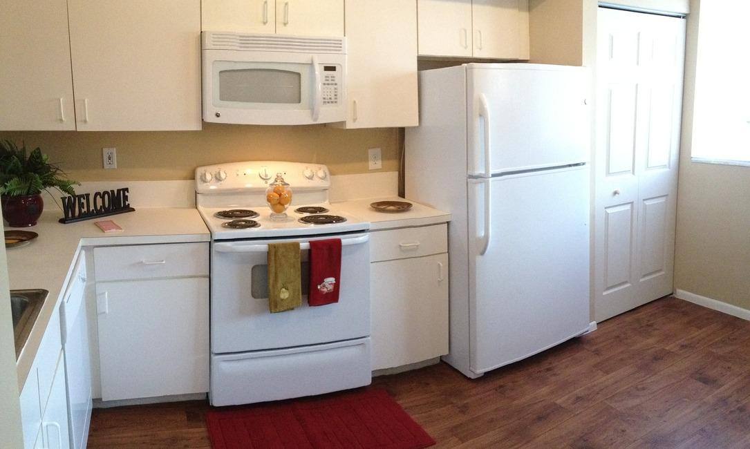 Apartment for rent at The Barrington Club, 10700 W Sample Rd, Coral Springs, FL 33065