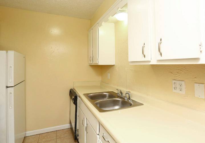 Apartment for rent at Mira Vista Apartment Homes, 4750 NW 23rd St, Oklahoma City, OK 73127
