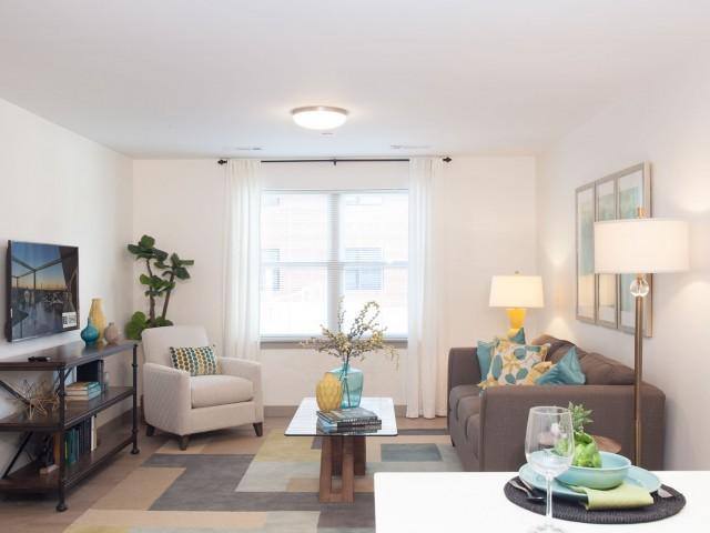 Apartment for rent at Newton Highlands, 99 Needham St, Newton Highlands, MA 02461