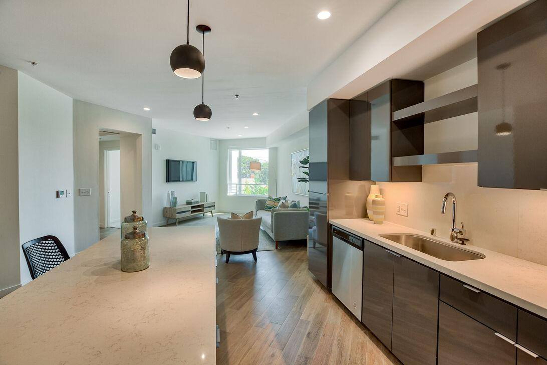 Apartment for rent at Eastway, 8820 Sepulveda Eastway, Los Angeles, CA 90045