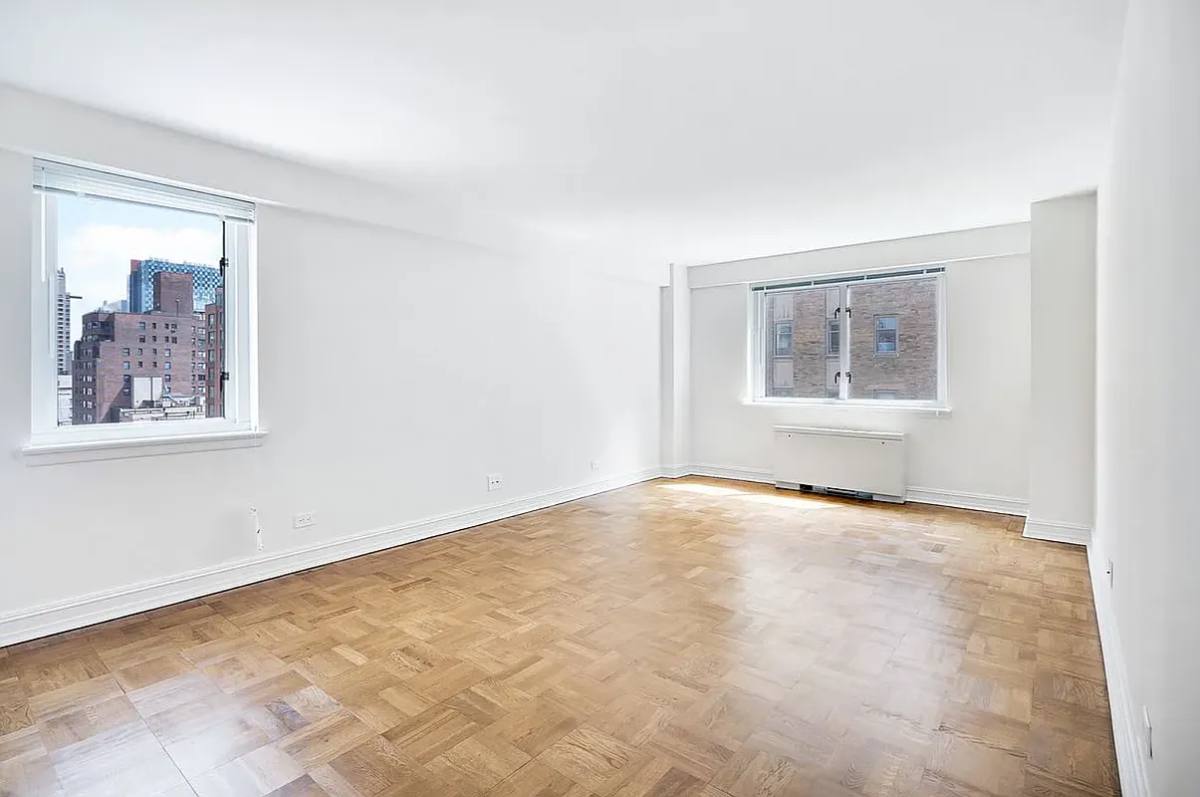 200 E 71st St #7JJ, New York, NY 10021