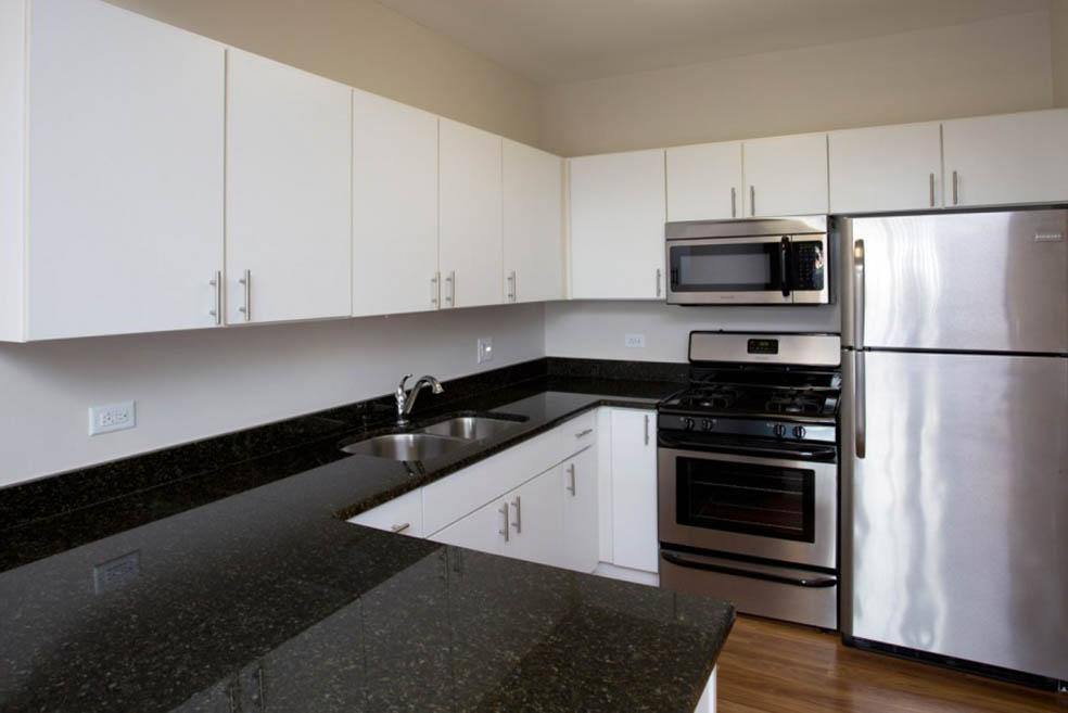 Apartment for rent at 625 Deerfield Rd, Deerfield, IL 60015