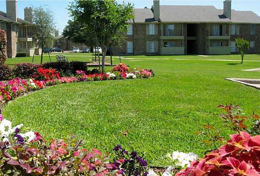Apartment for rent at Wymberly Pointe, 702 W Warrior Trail, Grand Prairie, TX 75052