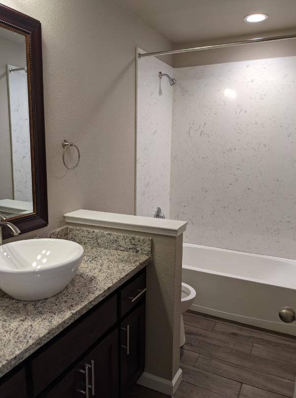 Apartment for rent at Creekside Colony, 7951 Kingswood Dr, Citrus Heights, CA 95610