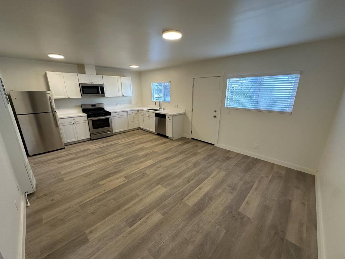 House for rent at Kimi Gardens, 111 N La Cumbre Rd, Santa Barbara, CA 93110