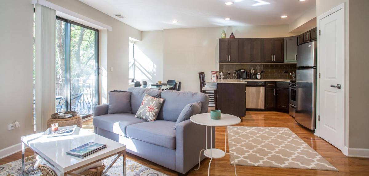 Apartment for rent at 4759 N Maplewood Ave, Chicago, IL 60625