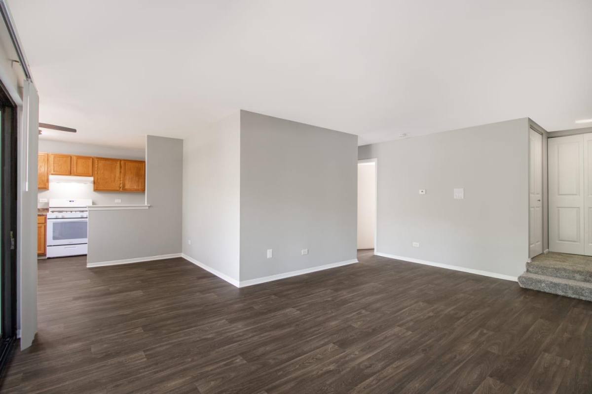 Apartment for rent at 695 Westmoreland Dr, Vernon Hills, IL 60061