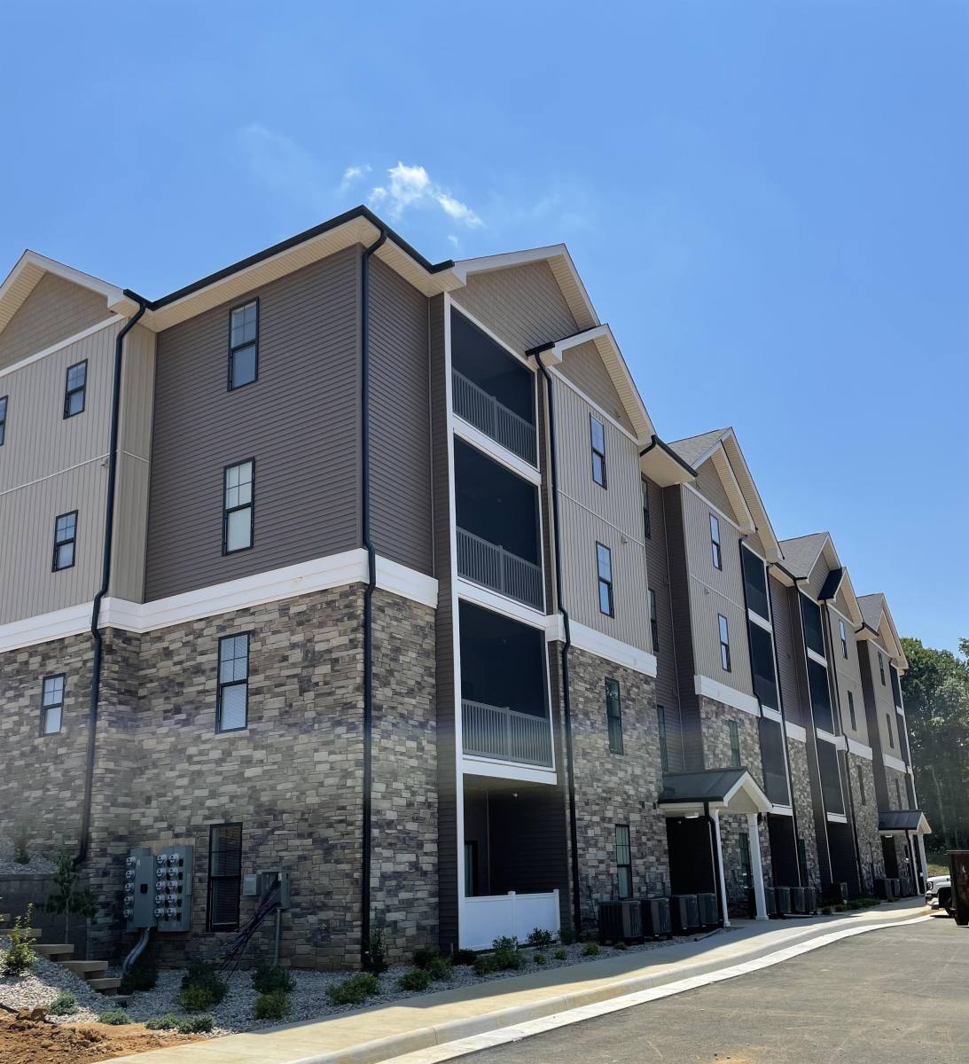 Apartment for rent at 410 English Commons Dr, Lynchburg, VA 24501