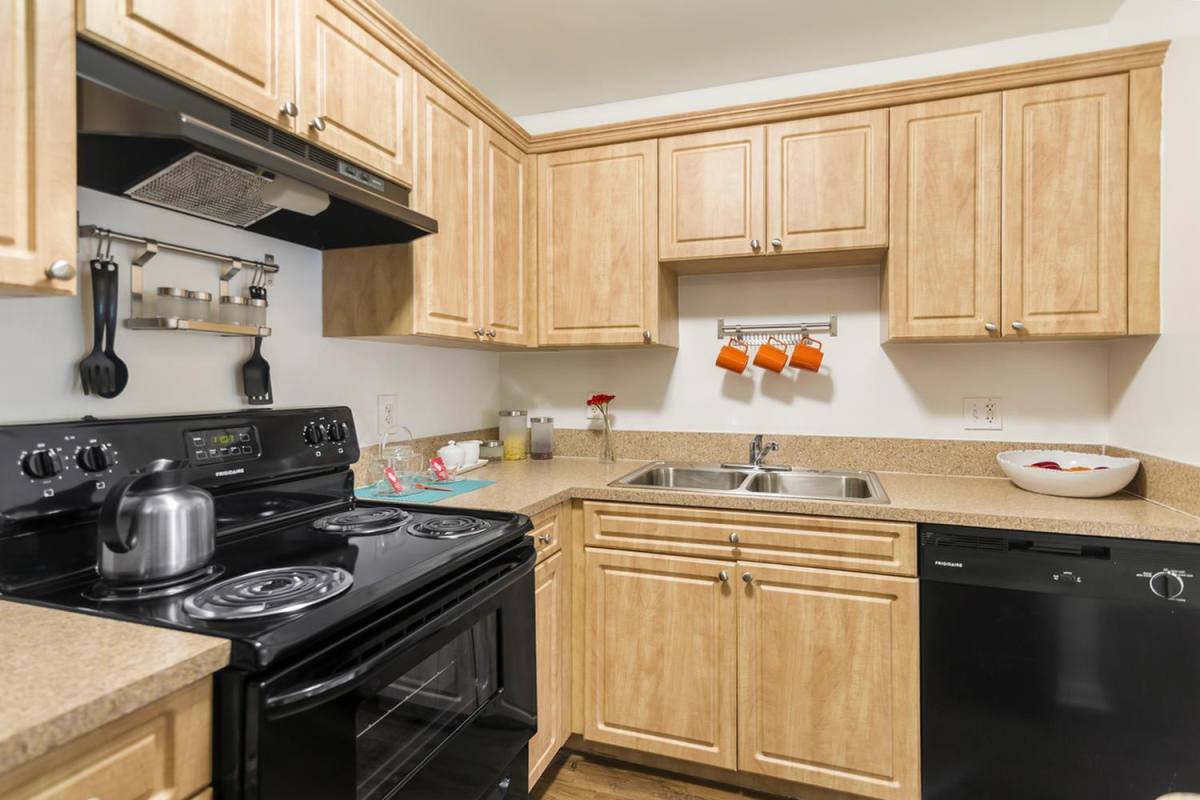 Apartment for rent at 1561 Stonehaven Dr, Boynton Beach, FL 33436