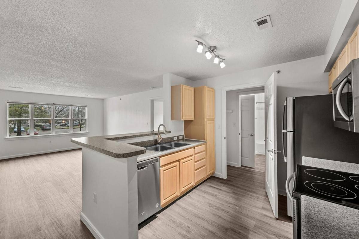 Apartment for rent at The Preserve, 100 Hilltop Dr, Walpole, MA 02081