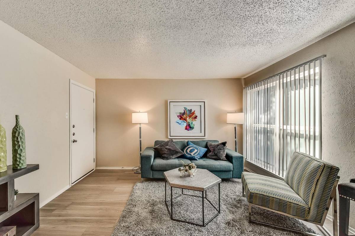 Apartment for rent at The Dwellings at Kessler Park, 1930 Atlantic St, Dallas, TX 75208