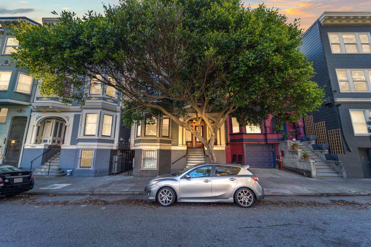 Townhouse for rent at 1973 Oak St, San Francisco, CA 94117