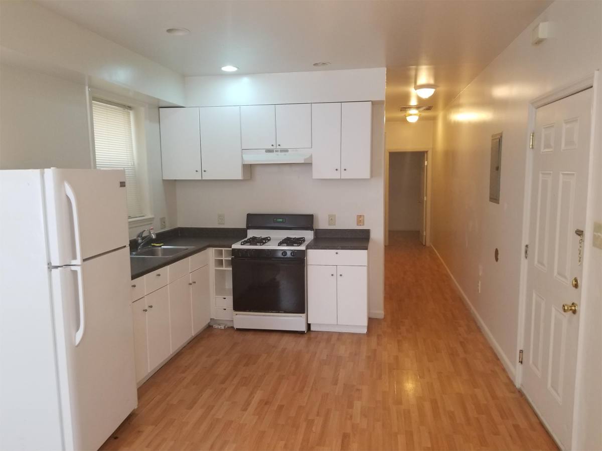 Apartment for rent at 1722 Atlantic Ave #2C, Atlantic City, NJ 08401