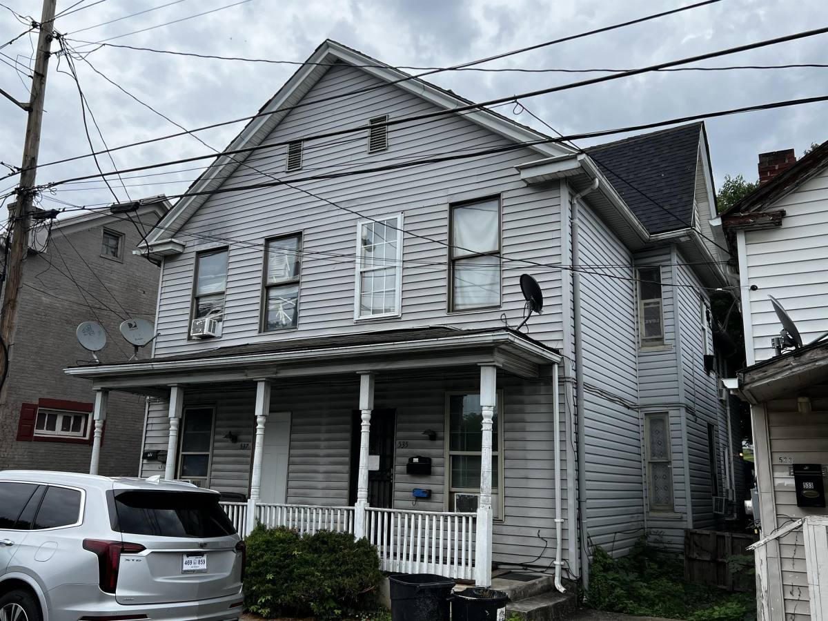 Apartment for rent at 535 N Queen St, Martinsburg, WV 25404