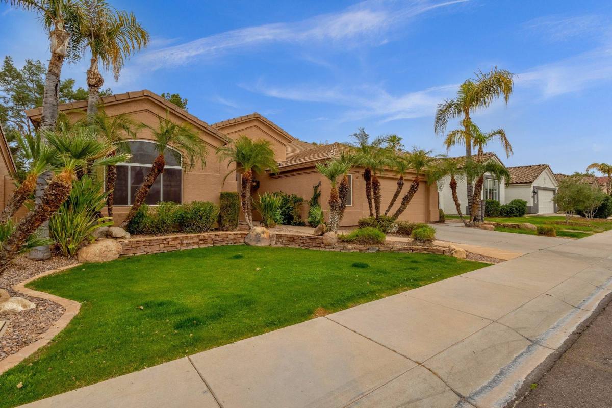 House for rent at Monterey Bay at Ocotillo, 885 W Aloe Place, Chandler, AZ 85248