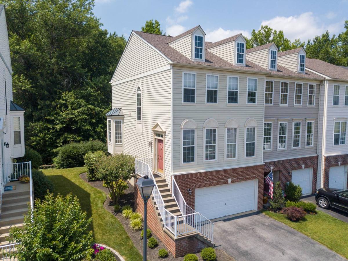 House for rent at Ballymeade, 536 E Boxborough Dr, Wilmington, DE 19810