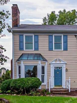 Townhouse for rent at Colony Lake, 208 Standish Dr #1, Chapel Hill, NC 27517