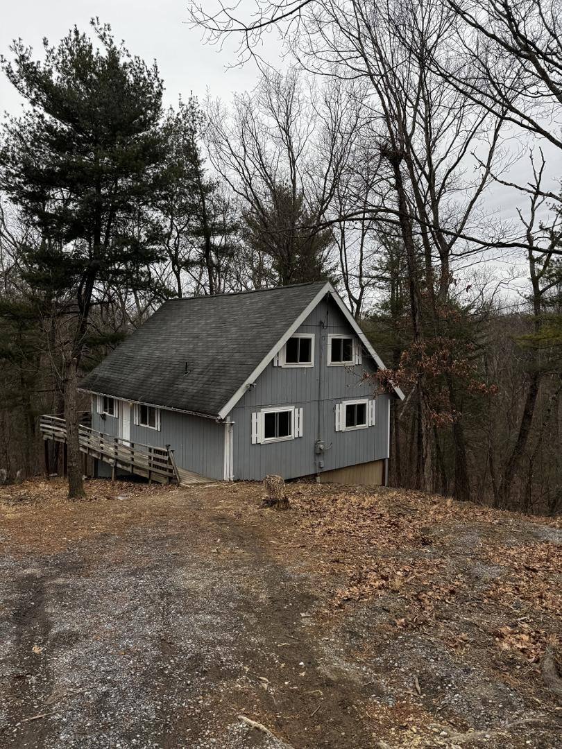 House for rent at 149 Hemlock Lane, Gerrardstown, WV 25420