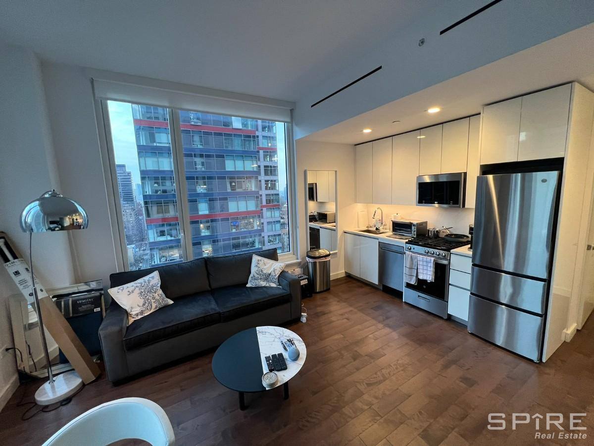 Apartment for rent at 232 E 54th St #22C, New York, NY 10022