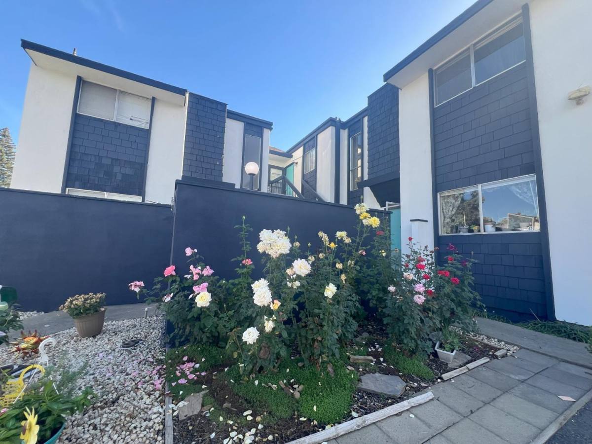 Townhouse for rent at Parkview Estates, 1160 Arthur St #A, Marysville, CA 95901