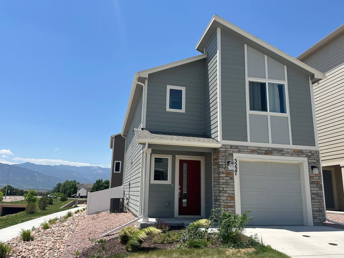 Townhouse for rent at 5227 Aeroglide Loop, Colorado Springs, CO 80916