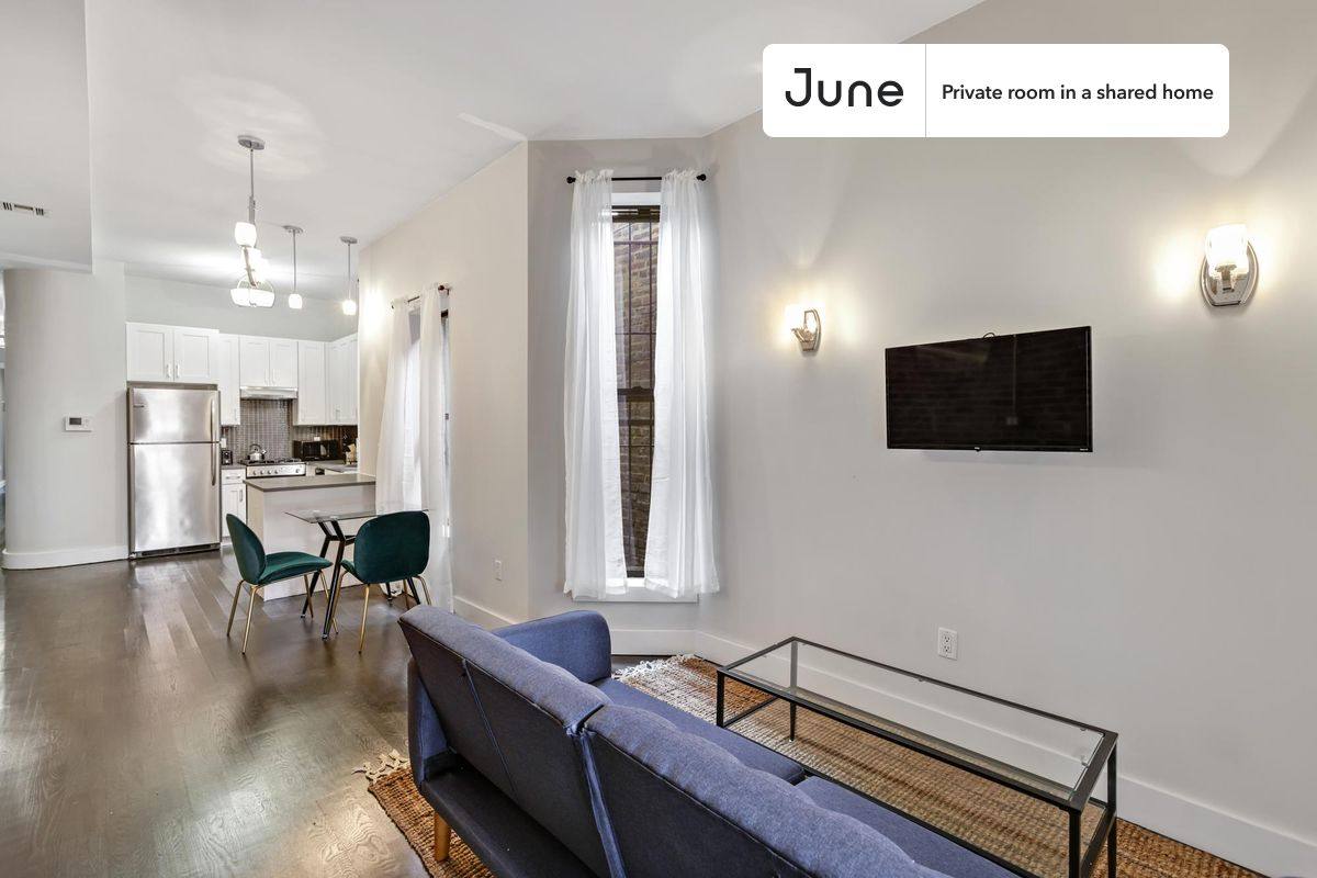 Apartment for rent at 60 New York Ave, Brooklyn, NY 11216