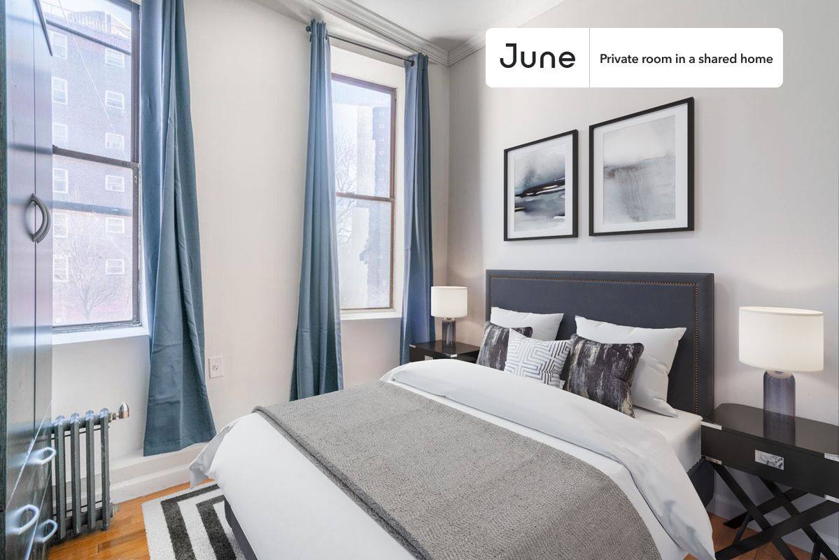 Apartment for rent at 133 Ave D #B, New York, NY 10009