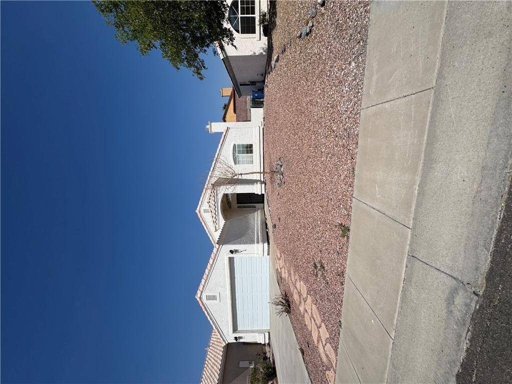 House for rent at 3434 Mineral Park Dr, Bullhead City, AZ 86442