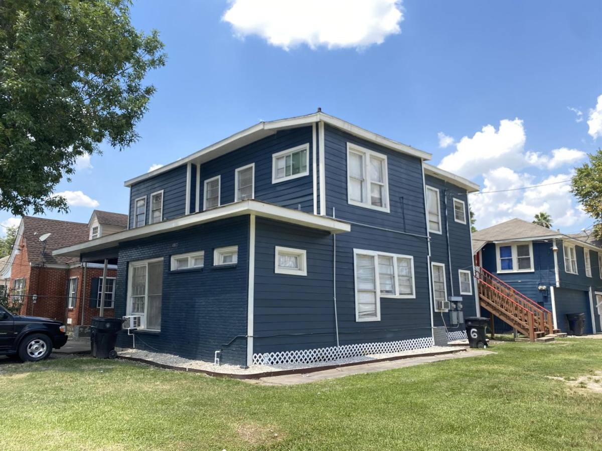 Apartment for rent at 102 Bryan, Houston, TX 77011