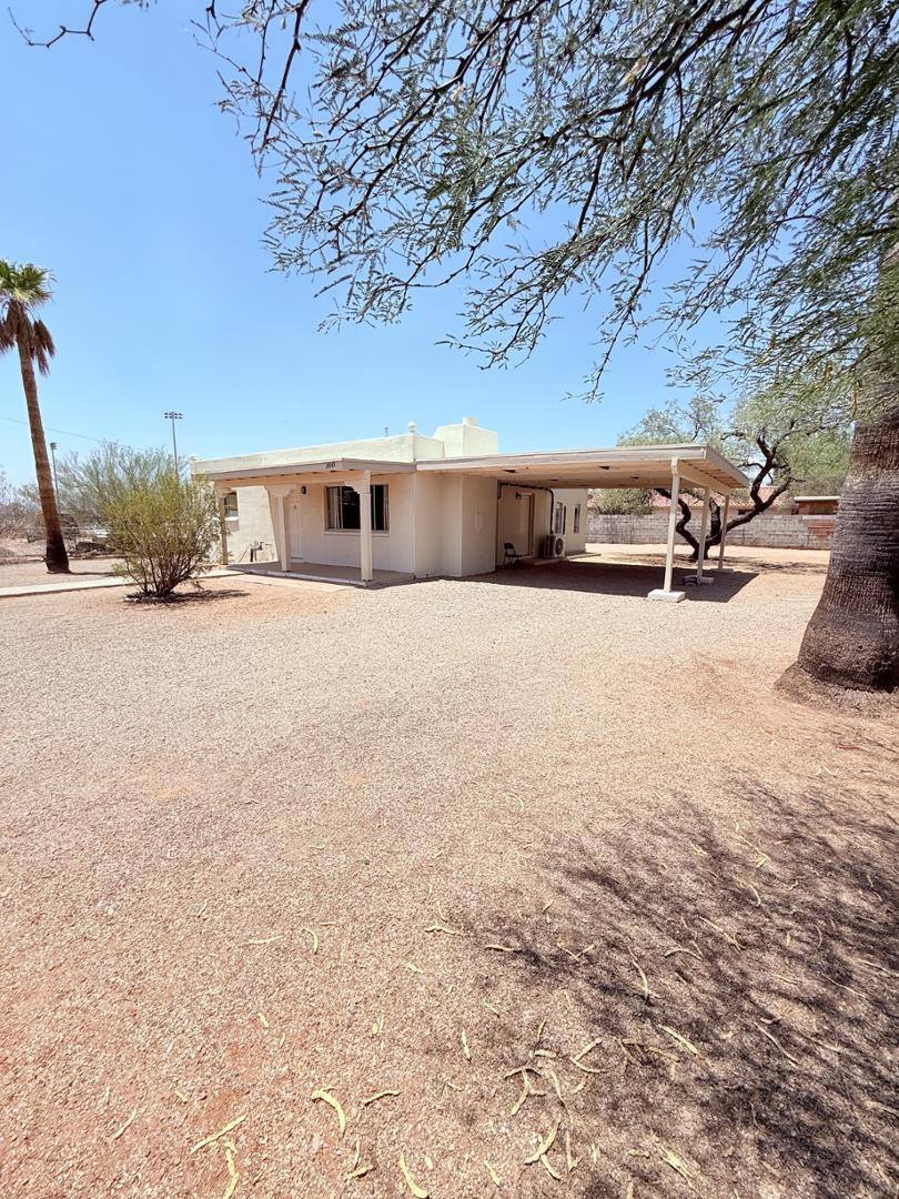 House for rent at 2843 E Kentucky St, Tucson, AZ 85714
