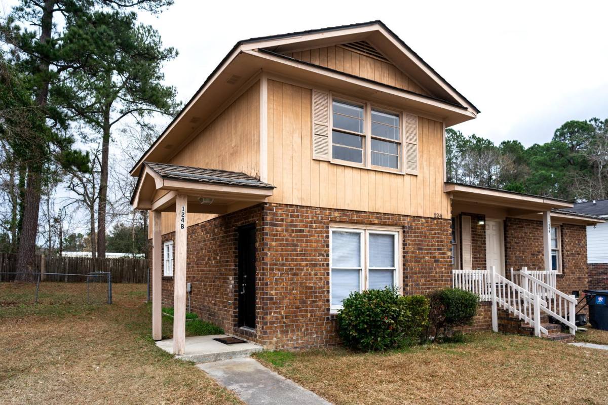 House for rent at 124B Braly Dr #1, Summerville, SC 29485