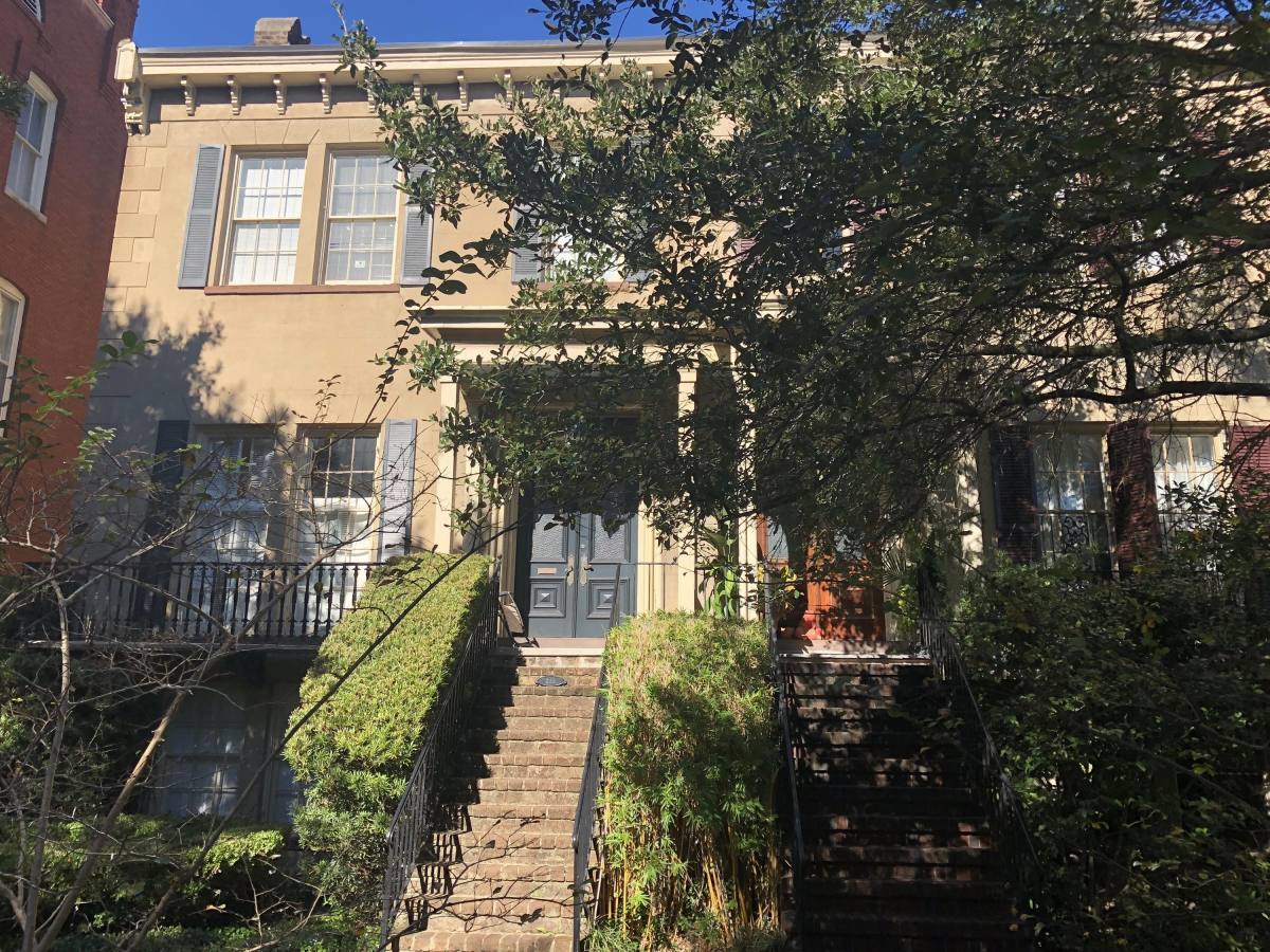 House for rent at 212 E Gaston St, Savannah, GA 31401