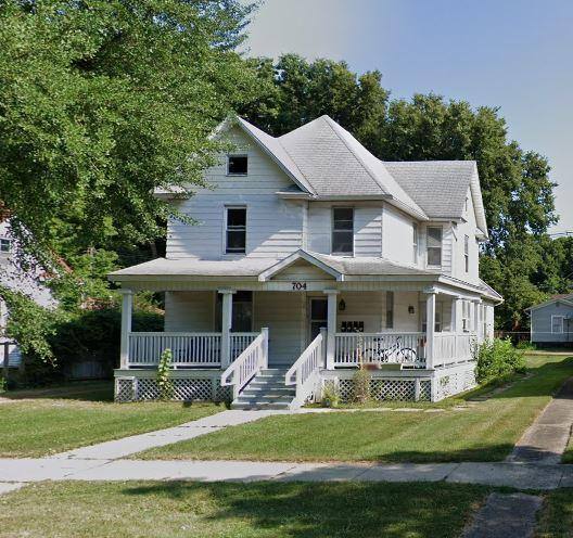 Apartment for rent at Wheaten, 704 W White St #1, Champaign, IL 61820