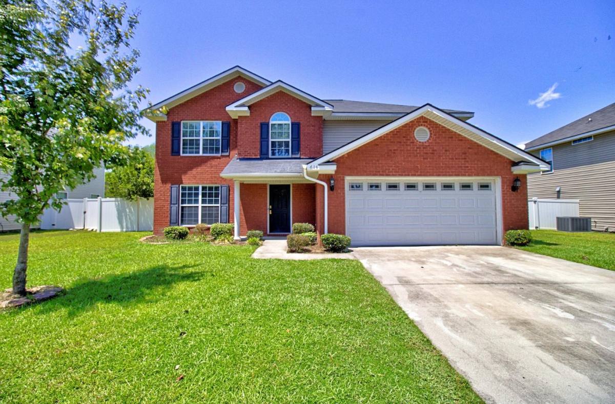 House for rent at 614 Piedmont Ave, Hinesville, GA 31313