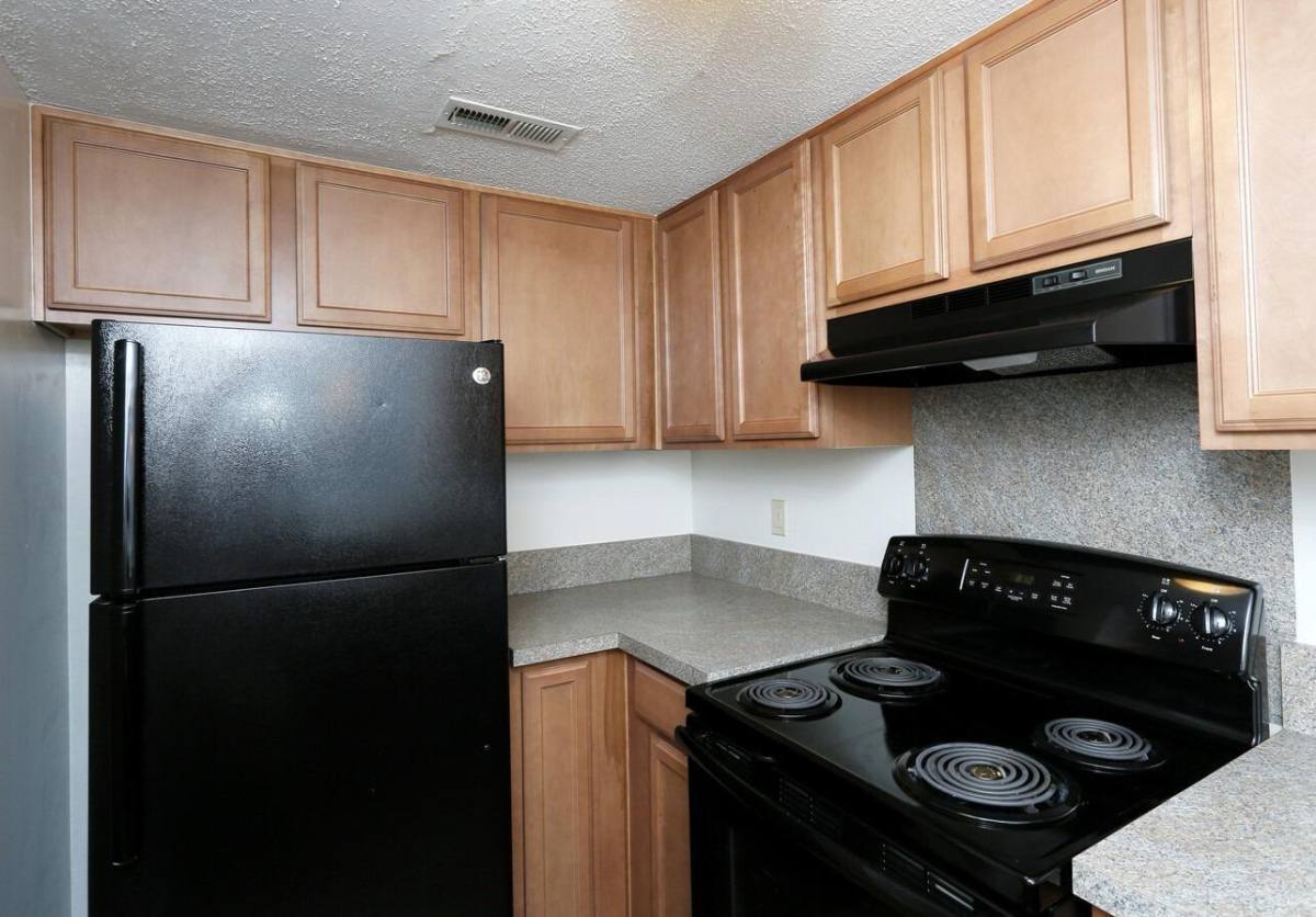 Apartment for rent at The Landing, 5000 Mabeline Rd #2-B, Hanahan, SC 29410