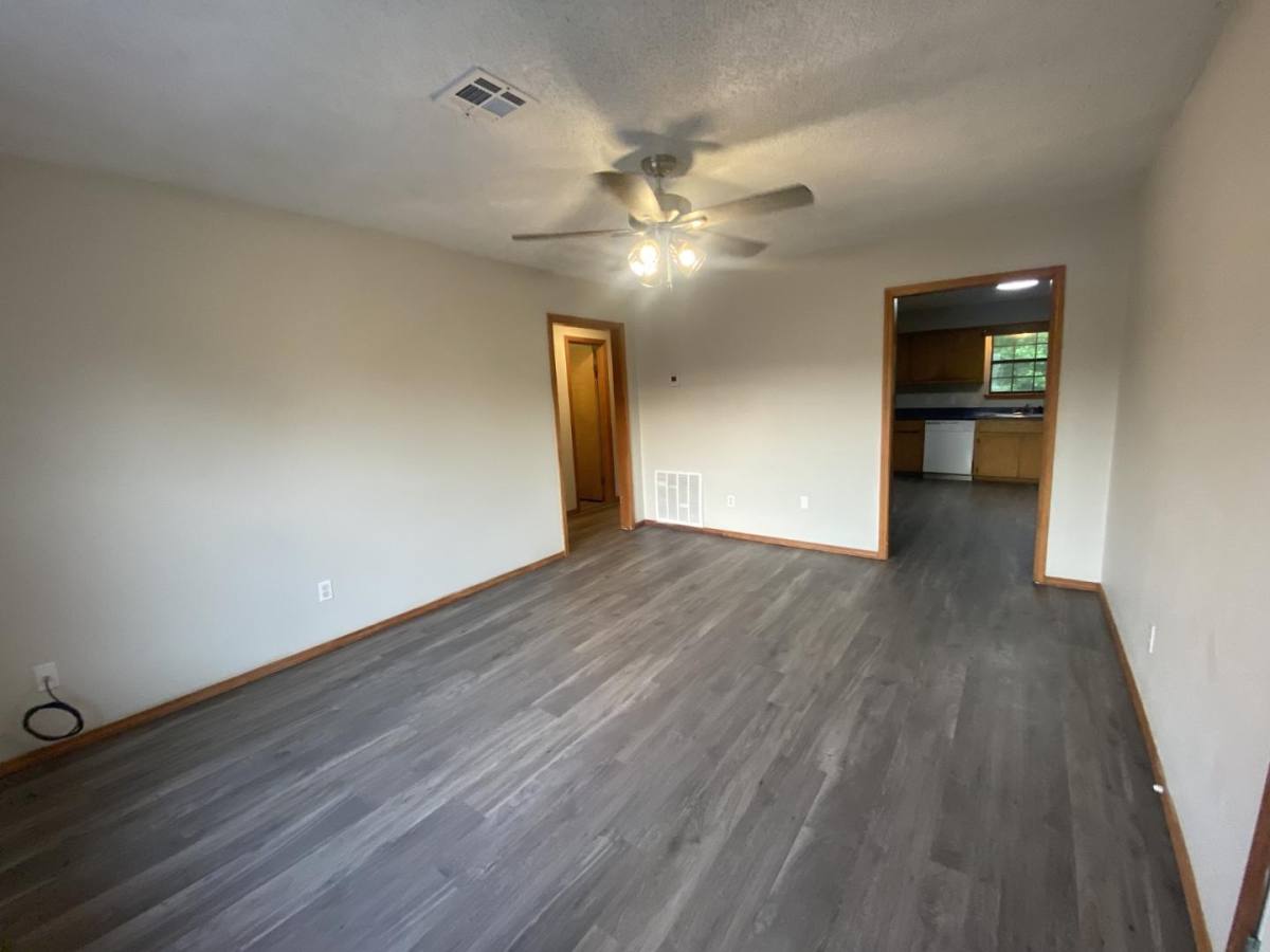 Apartment for rent at 200 Folsom St #C4, Poteau, OK 74953