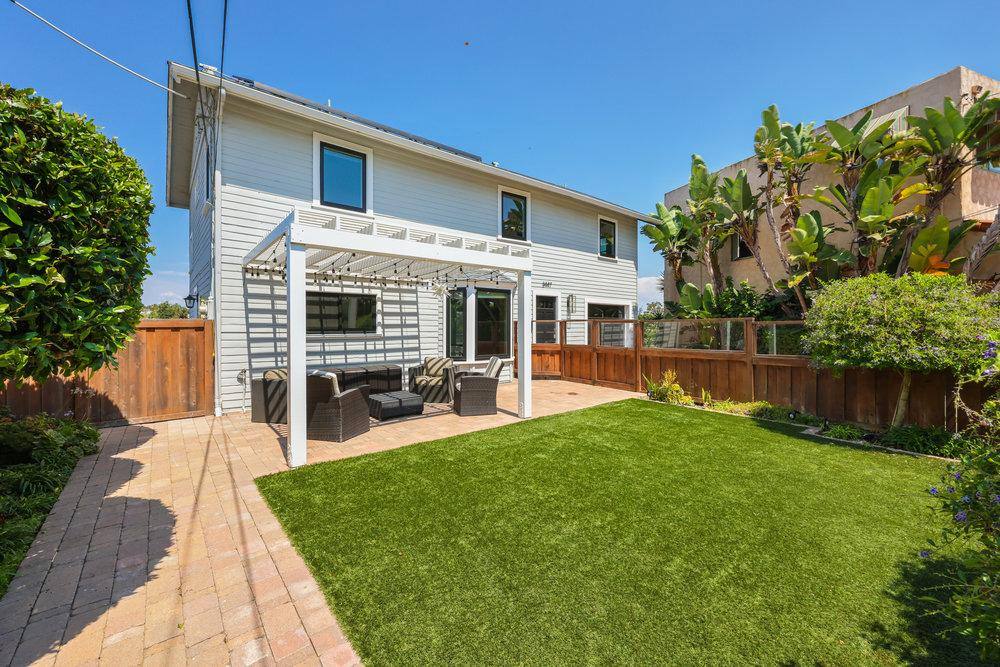 House for rent at 3447 Goldfinch St, San Diego, CA 92103