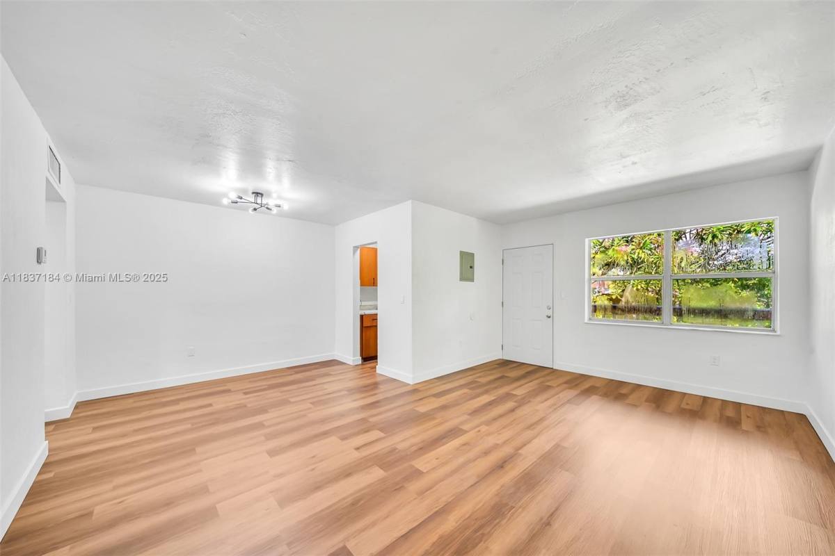 Apartment for rent at 610 NE 123rd St #204, Miami, FL 33161