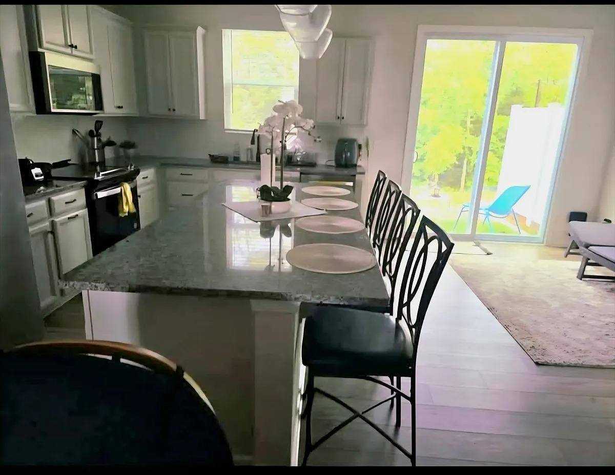 Townhouse for rent at Cedars Ridge, 12027 Gambrell Dr, Charlotte, NC 28278