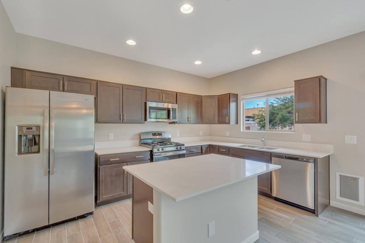 Townhouse for rent at 3708 W Goshen Dr #18, Tucson, AZ 85741